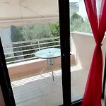 Holidays House νέα πέραμος *