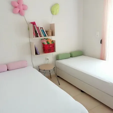 Holidays House νέα πέραμος Daire