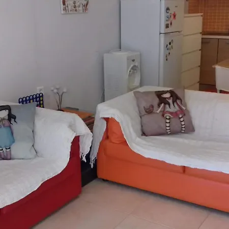 Holidays House νέα πέραμος