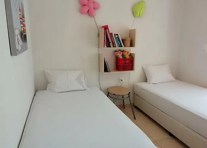 Holidays House νέα πέραμος Apartment *