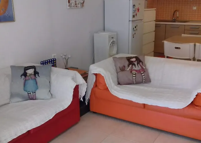 Holidays House νέα πέραμος