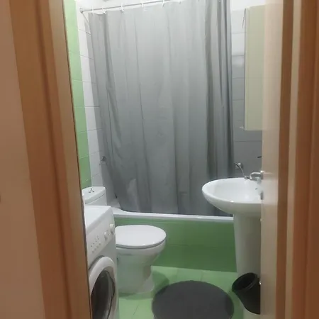 Apartament Holidays House νέα πέραμος *