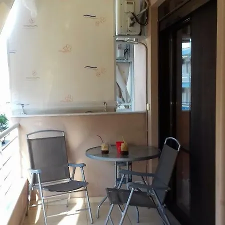 Holidays House νέα πέραμος Apartament *